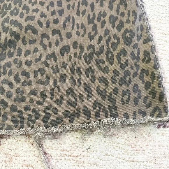 Pistola• Cheetah print raw hem mini skirt size medium - Picture 9 of 10